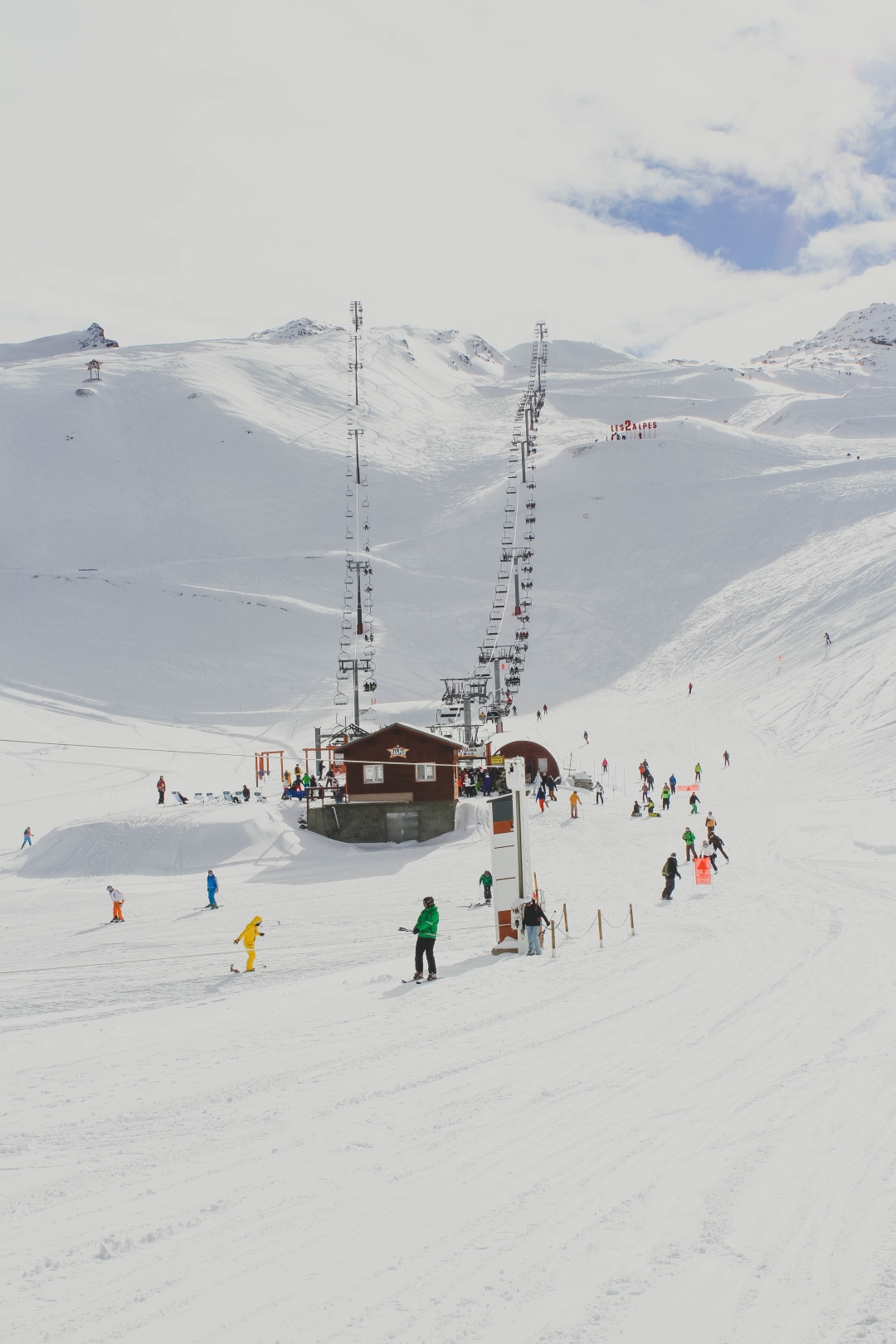 Evropska smučišča, ki bodo to zimo nudila najboljšo après-ski zabavo