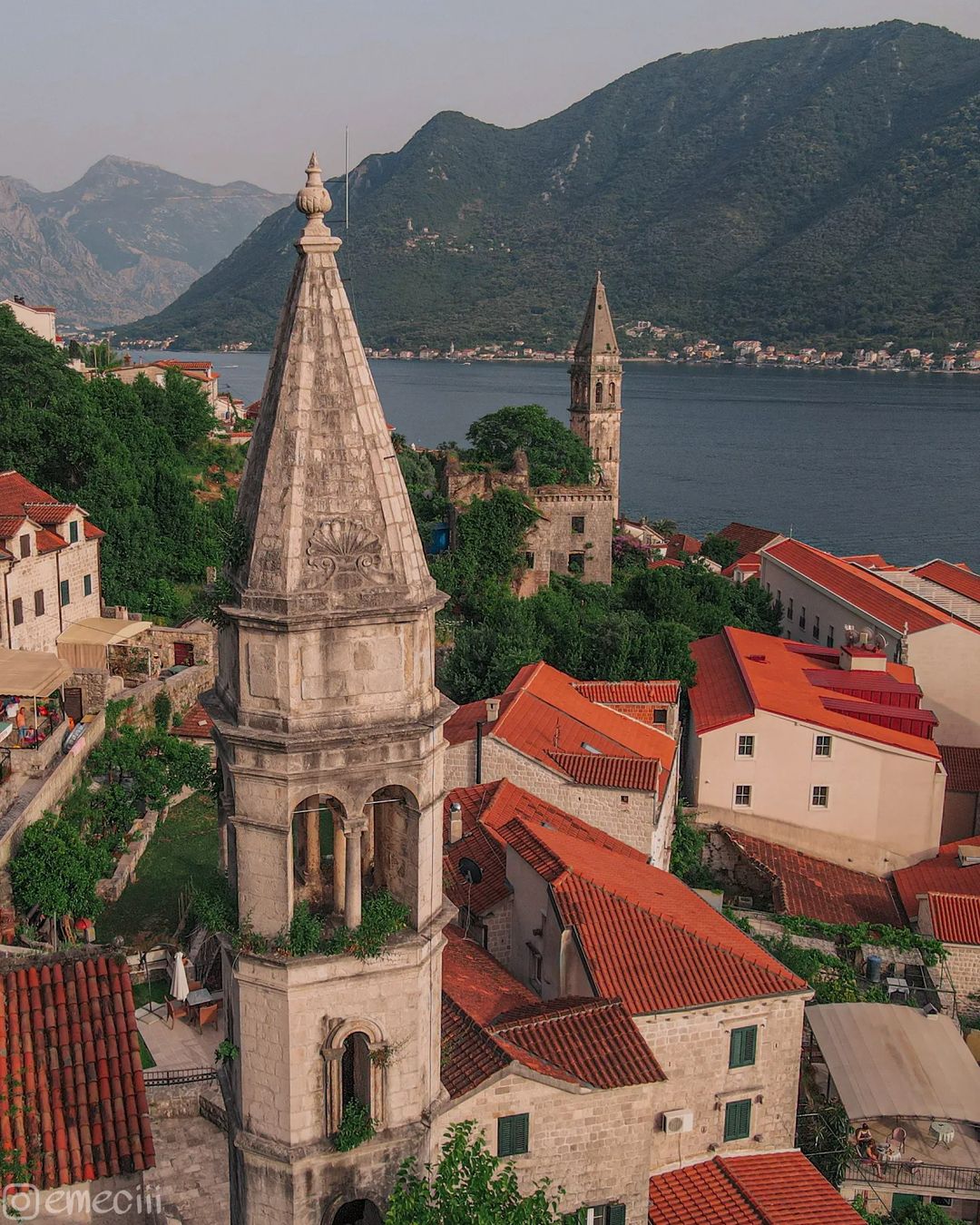 INSTA(NT) TRAVEL: Edinstvena pokrajina črnogorskega zaliva