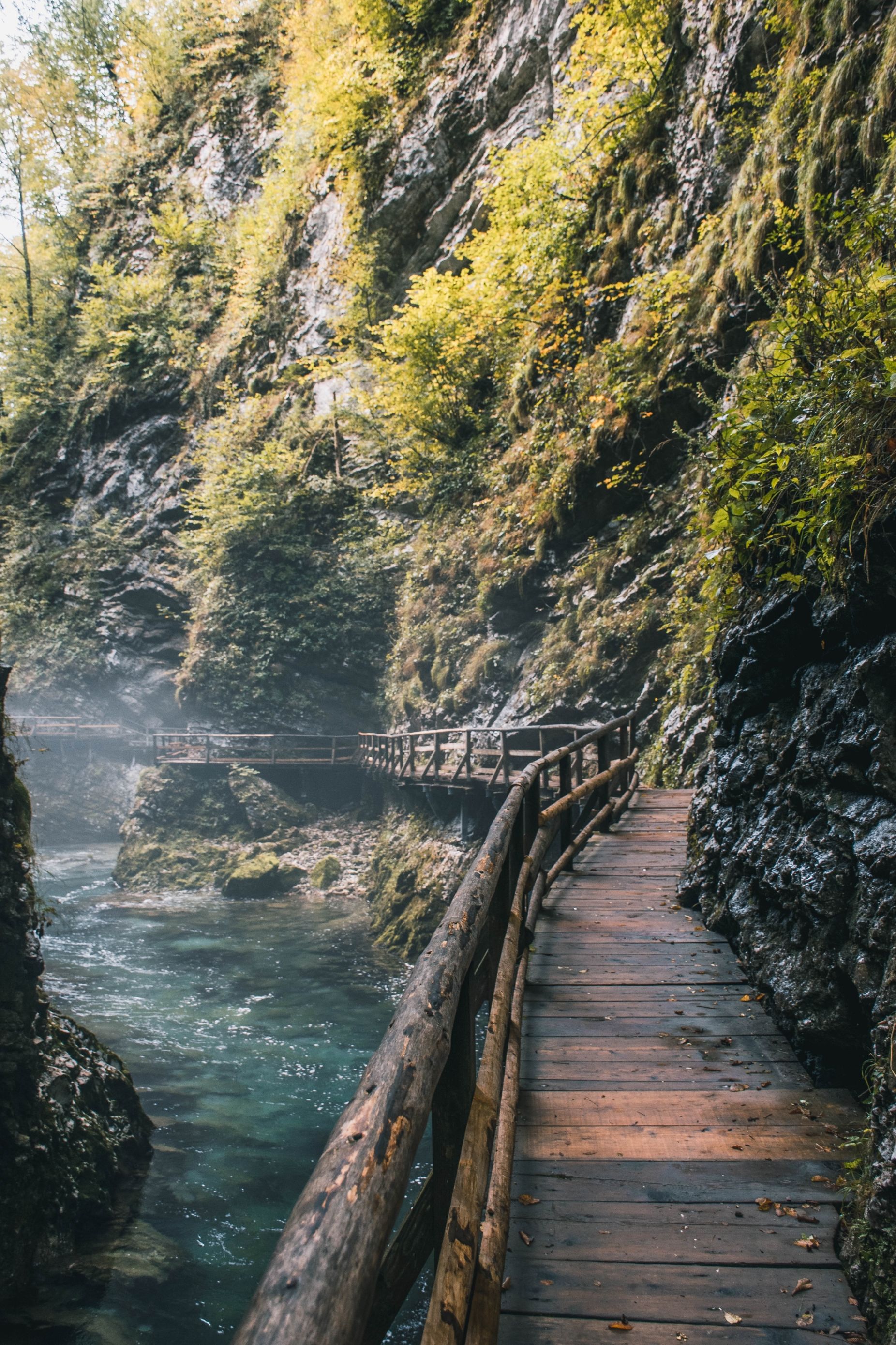 INSTA(NT) TRAVEL: Nepozaben sprehod po kanjonu Vintgar