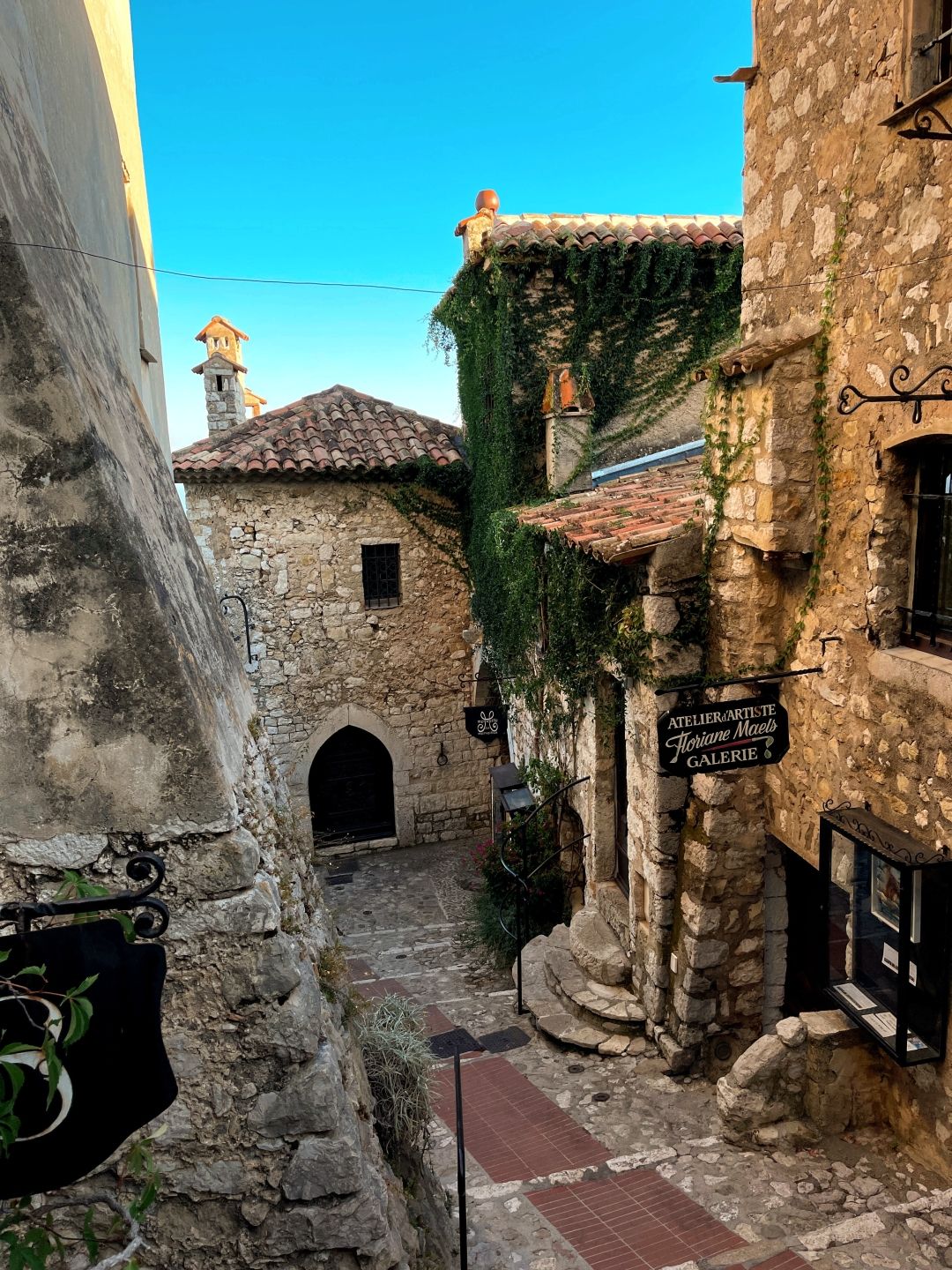 Eze