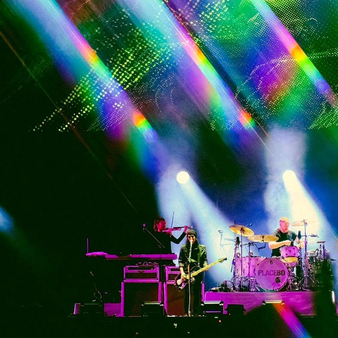 Ikonična alternativna rock skupina iz začetka 2000-ih bo nastopila v naši neposredni bližini