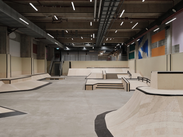 skatepark ljubljana - center urbanih športov stožice