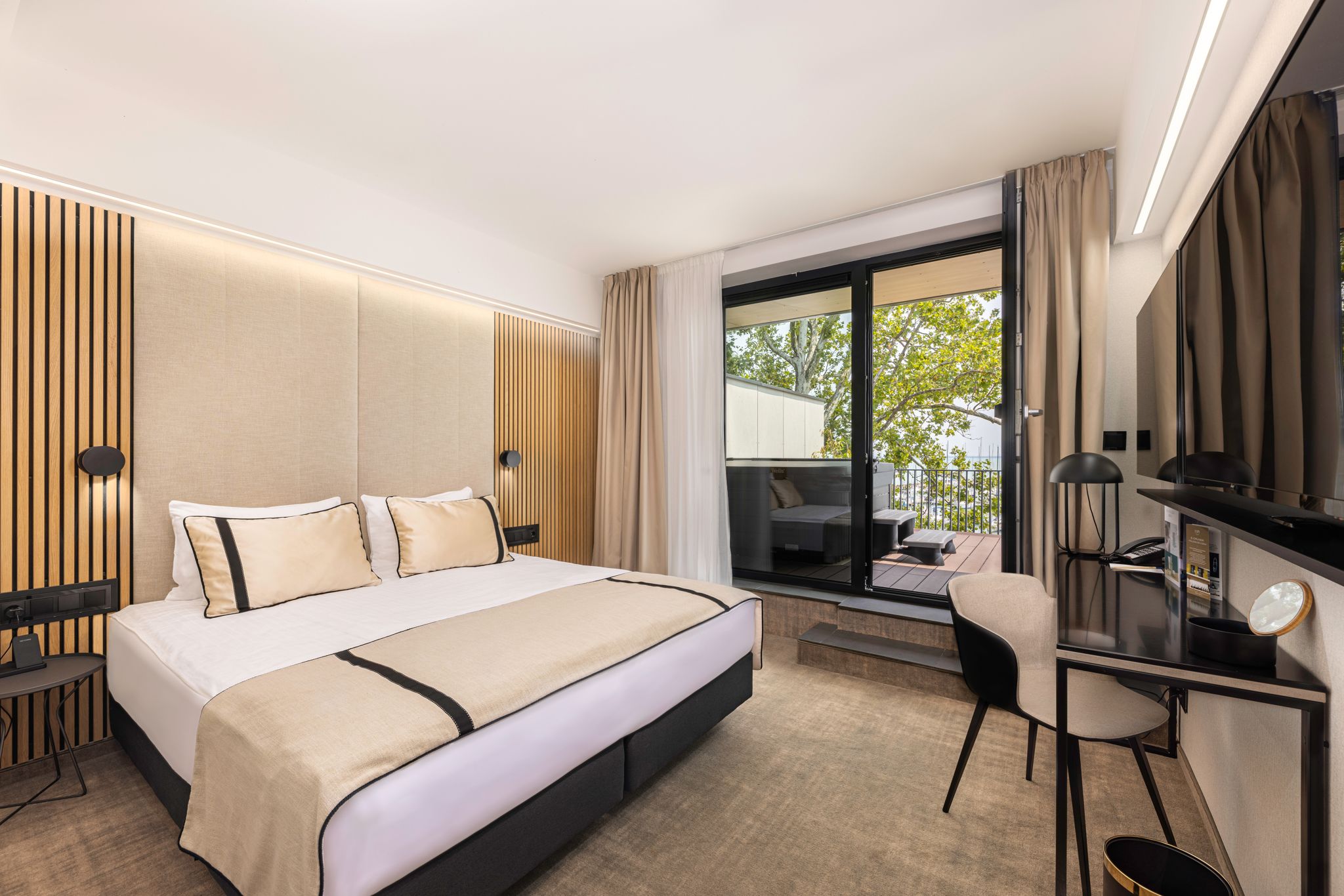 Blatno jezero Madžarska LUA Resort