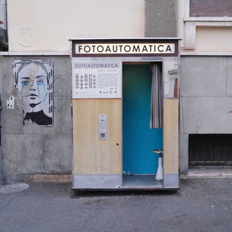 Journalov vodnik: Kje najti starinske fotoavtomate v evropskih mestih