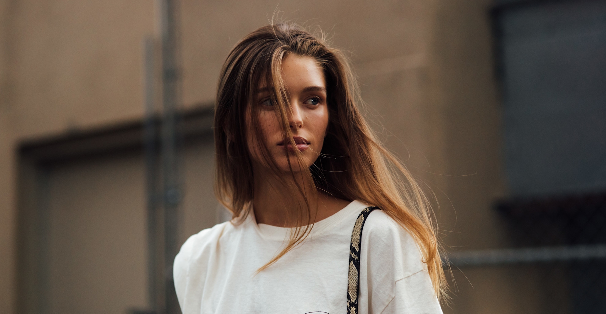 Rjava barva las je neskončen vir navdiha, to sezono pa je v središču pozornosti odtenek “Bambi Brunette”