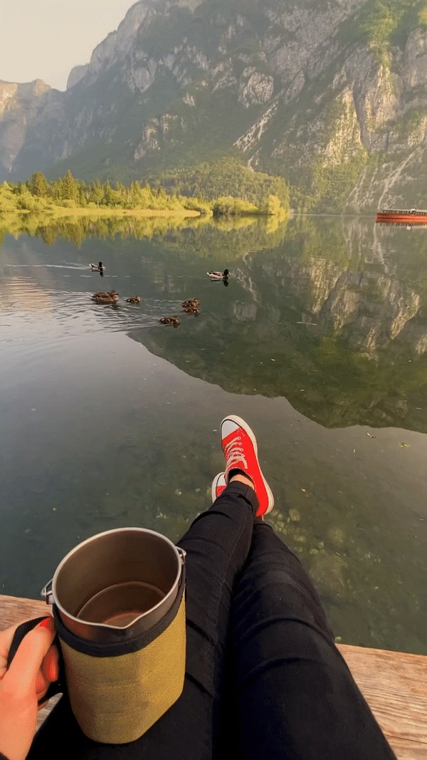 Doma je najlepše: Zakaj je Bohinjsko jezero destinacija, ki jo morate obiskati to pomlad?