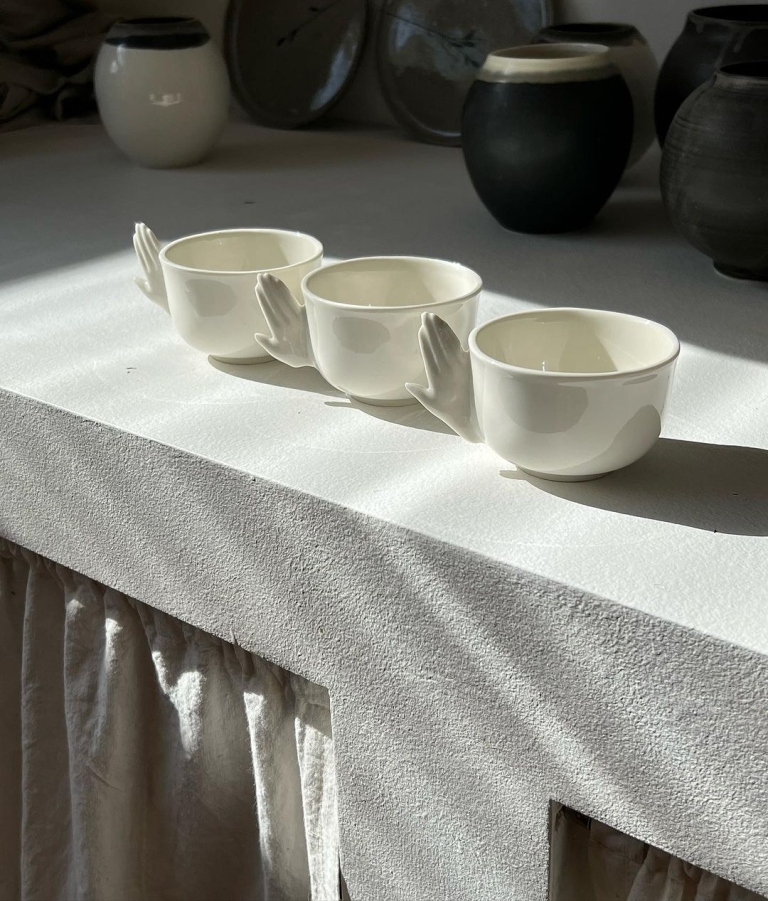 Raziskovanje najboljših slovenskih oblikovalcev keramike: Spoj tradicije in sodobne umetnosti