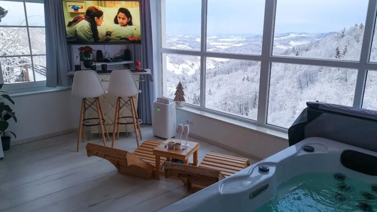 wellness pod zvezdami - wellness z razgledom