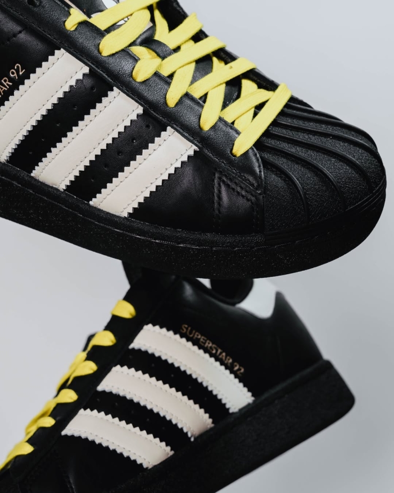 adidas Superstar