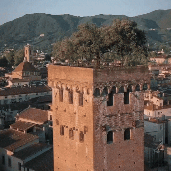 INSTA(NT) TRAVEL: Toskanski dragulj, ki se ponaša s svojimi zidovi in ​​impozantno arhitekturo