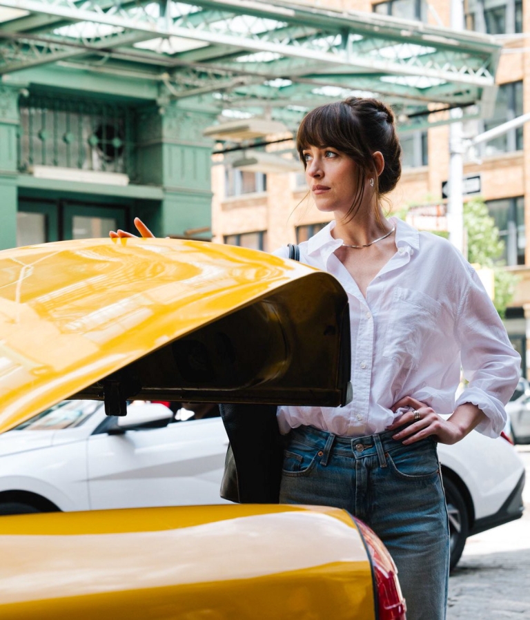 Dakota Johnson, Pedro Pascal in Chris Evans v filmu “Materialists”: Je to veliki povratek romantičnih komedij?