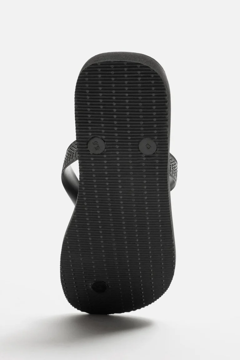 HAVAIANAS X ZARA