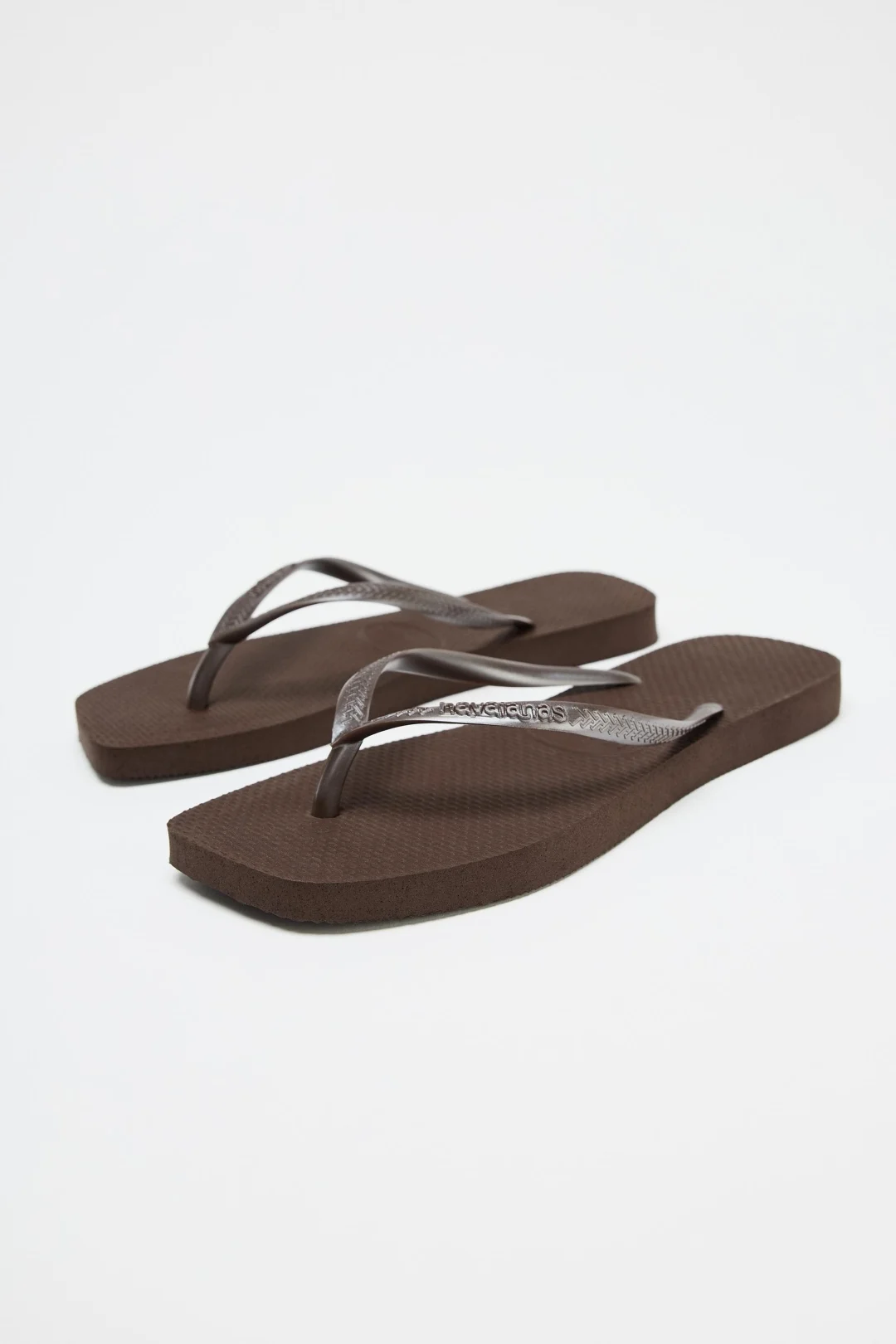HAVAIANAS X ZARA