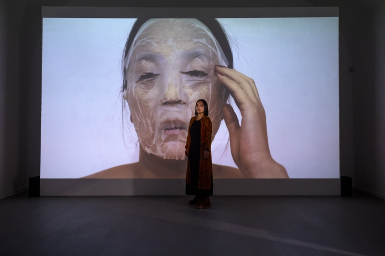 Quadragenarian © Keiko Miyazaki, Galerija sodobne umetnosti, Celje, 2024, foto Tomaž Črnej
