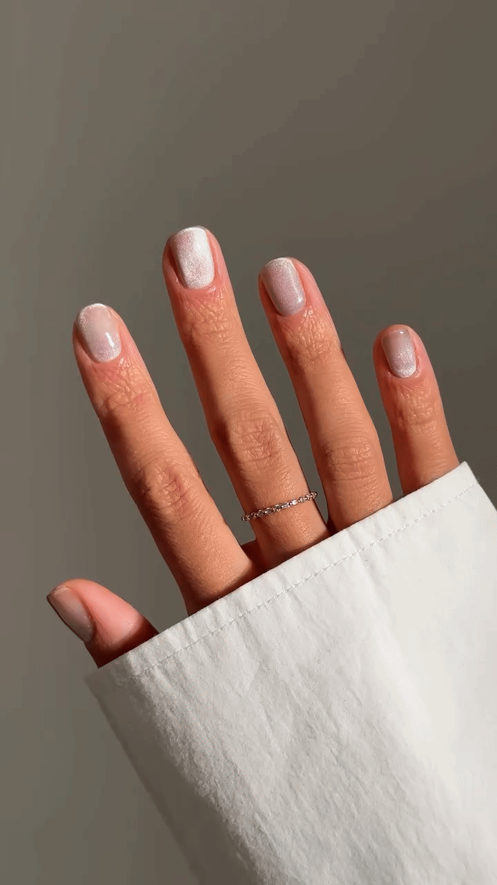 Silk glass nohti: Popolna manikira, če želite nekaj elegantnega in ste naveličani kožnih odtenkov