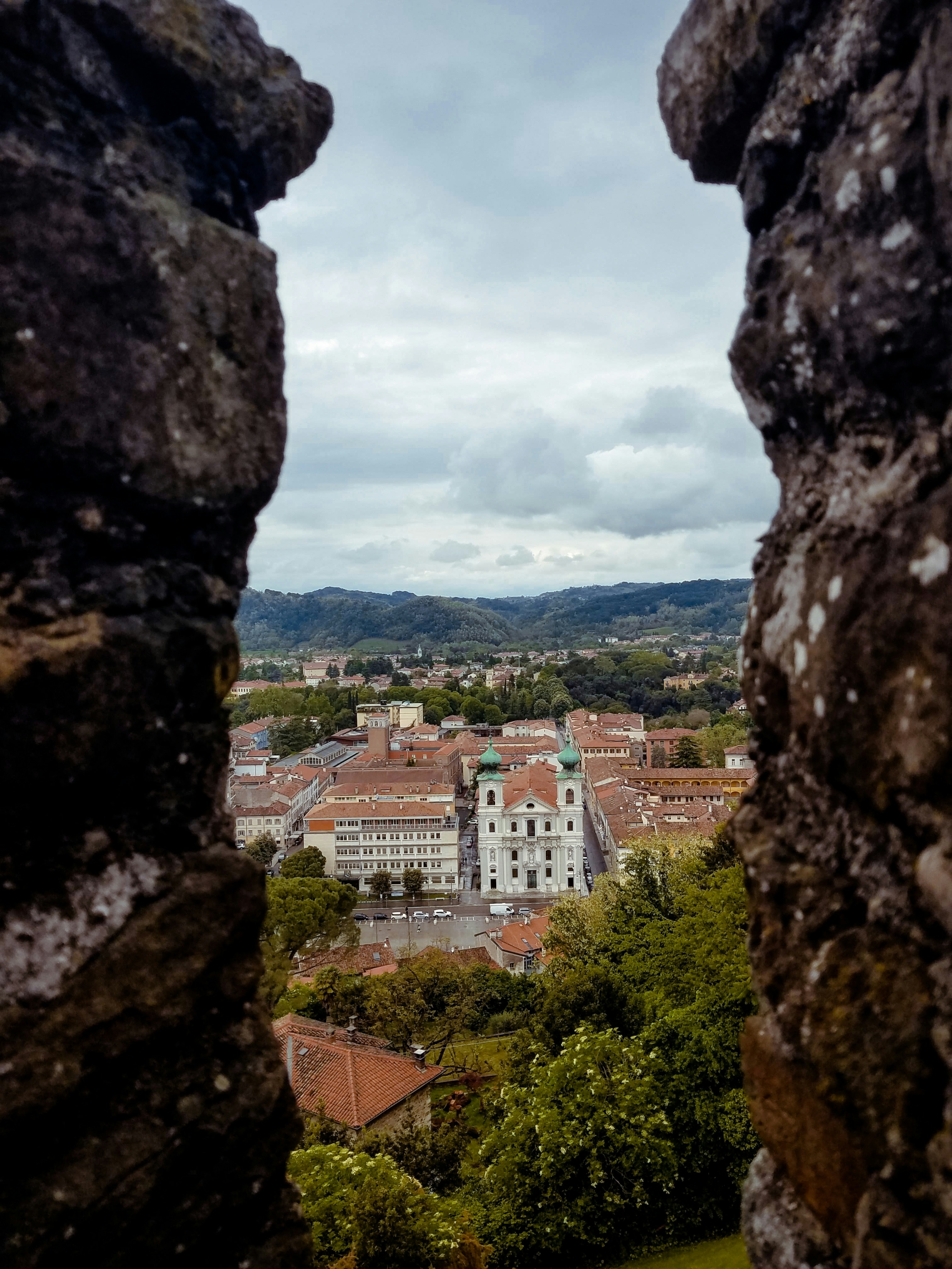 Ideja za vikend izlet: slovenska Nova Gorica in italijanska Gorica – en trg, dve državi in obilica kulture brez meja