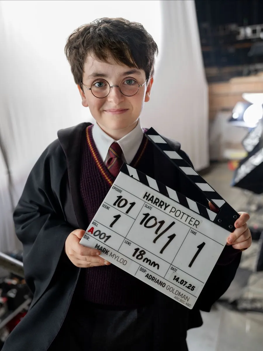 Začelo se je snemanje serije Harry Potter! To je prvi pogled na novega malega čarovnika