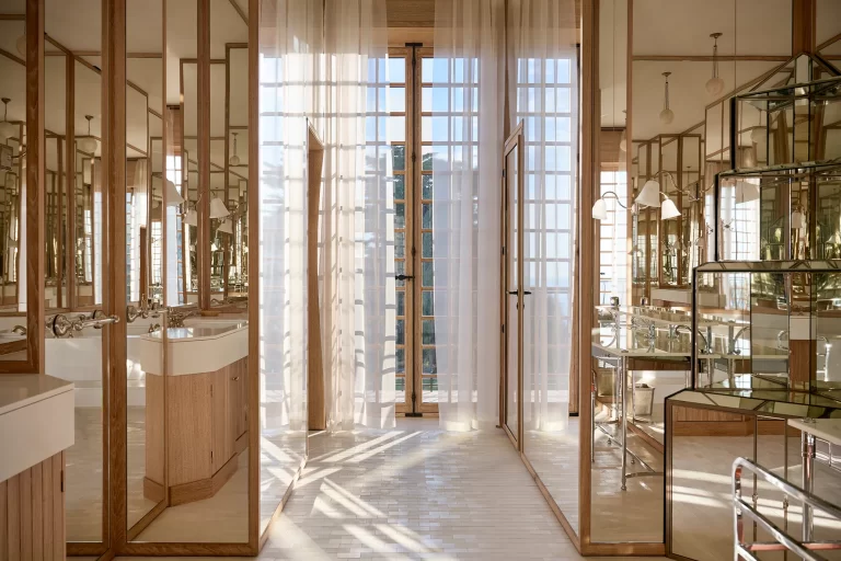 La Pausa, Chanel vila (1)