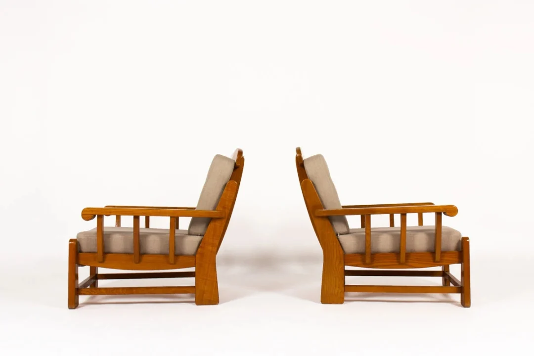 THE ROW