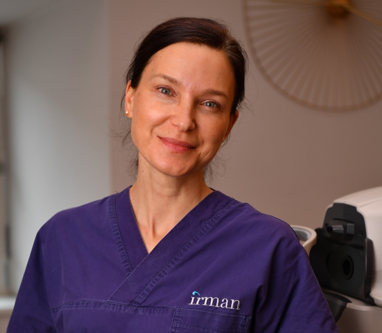 oftalmologinja Irena Irman Grčar dr. med. tehnologija zdravje oci 1