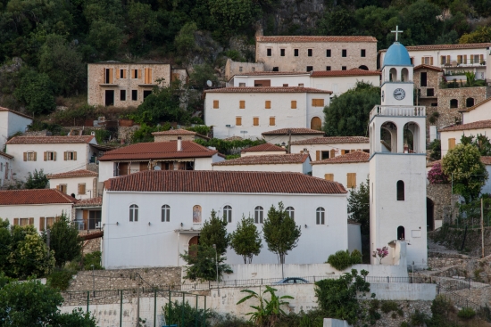 INSTA(NT) TRAVEL: Pravijo mu tudi albanski Santorini – odkrijte slikovit biser, ki ga želimo obiskati to poletje