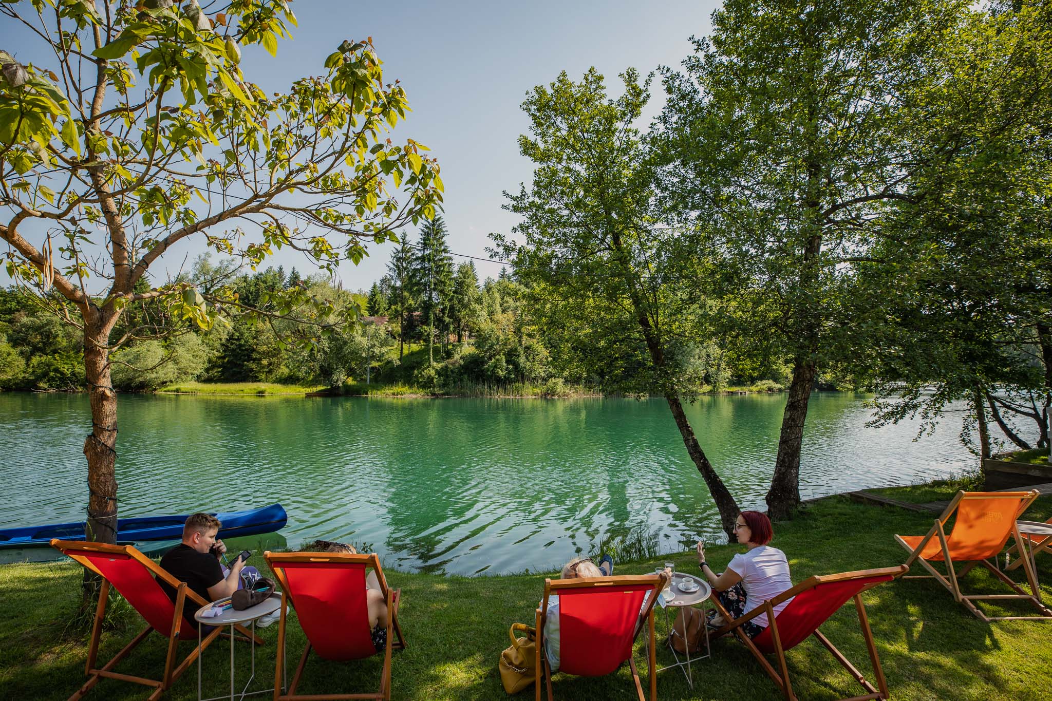 Osvežitev v rekah, poletni festivali in pobeg pred vročino – odkrij naše predloge za brezskrben poletni oddih tik ob meji