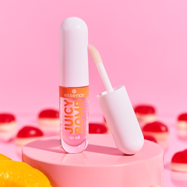 essence JUICY BOMB PARTY Shiny Sijaj za ustnice