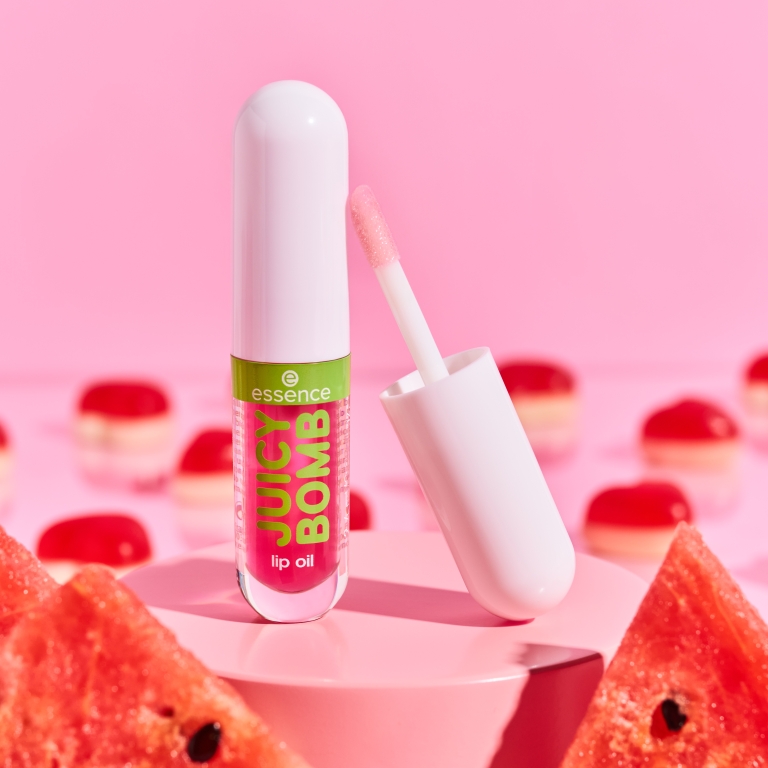 essence JUICY BOMB PARTY Shiny Sijaj za ustnice