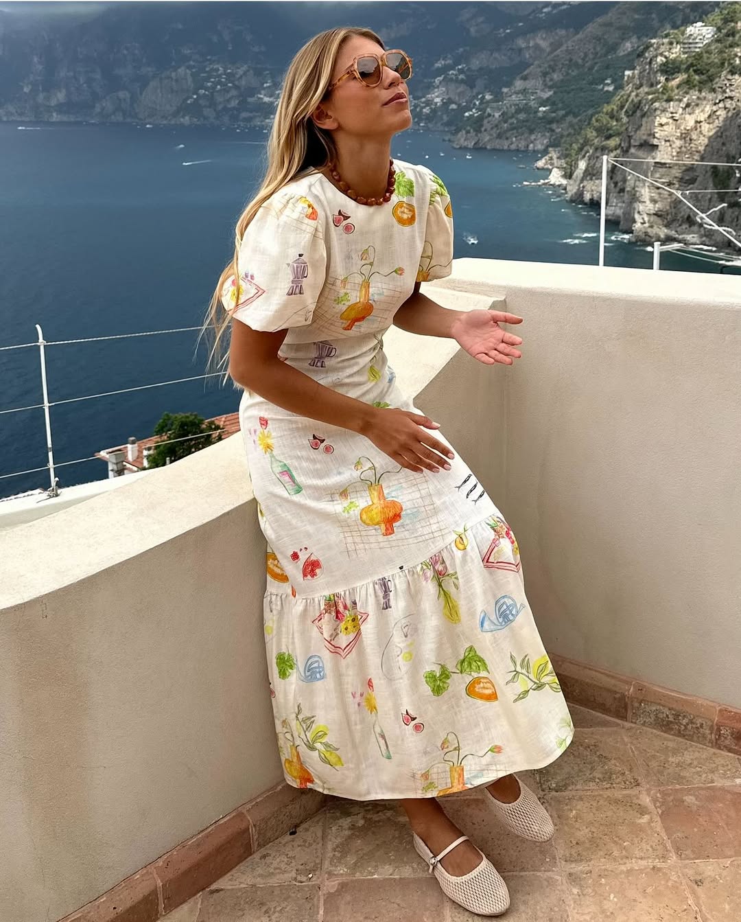 Lanene obleke