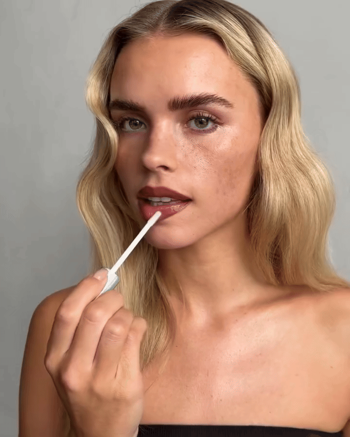 Vsi so nori na “lip stain” izdelke. Preizkusili smo tri različne in ocenili, ali so vredni nakupa