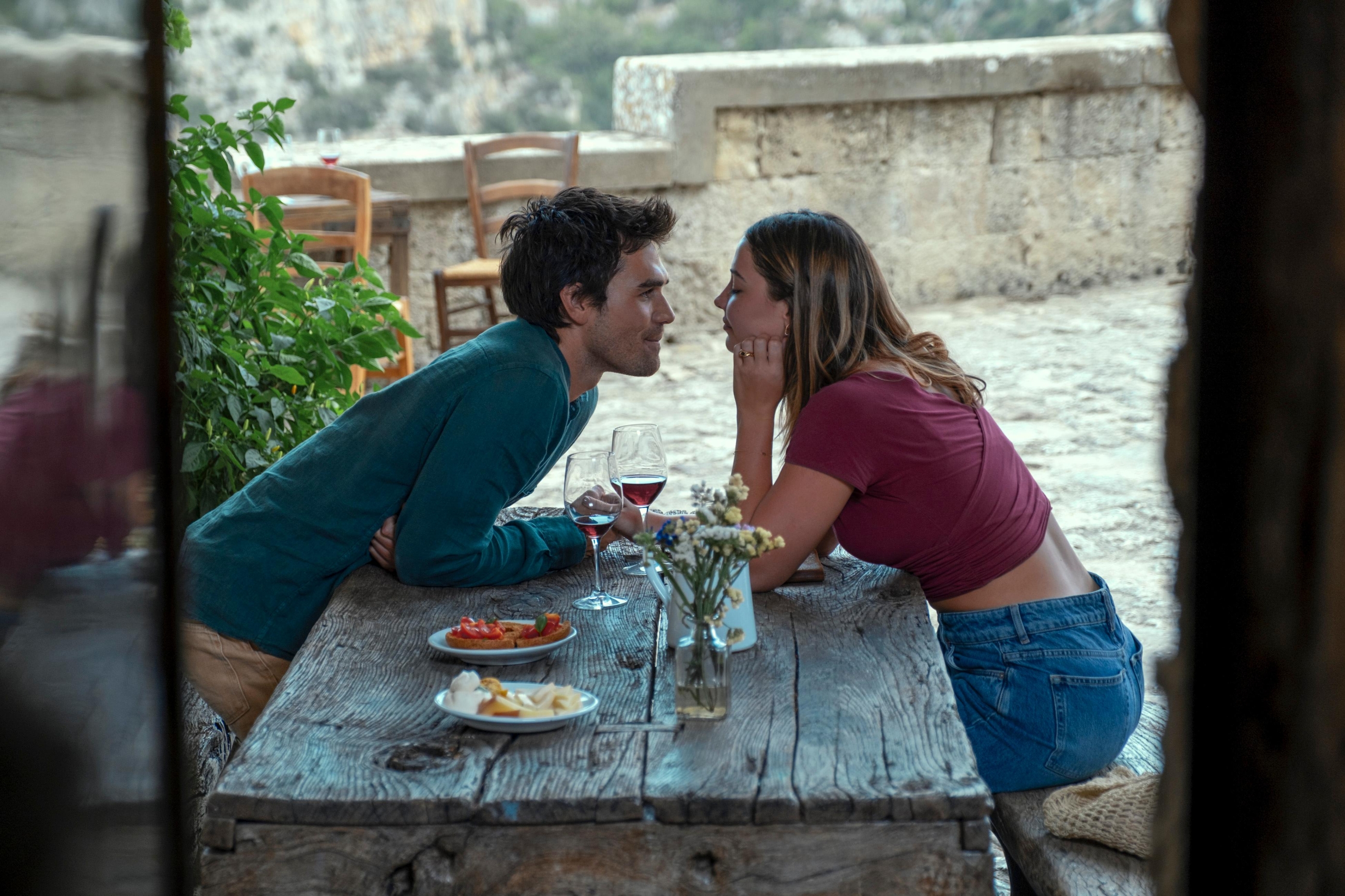 Režiser filma Čokolada nam prinaša novo romantično dramo, ki je že prevzela družbena omrežja