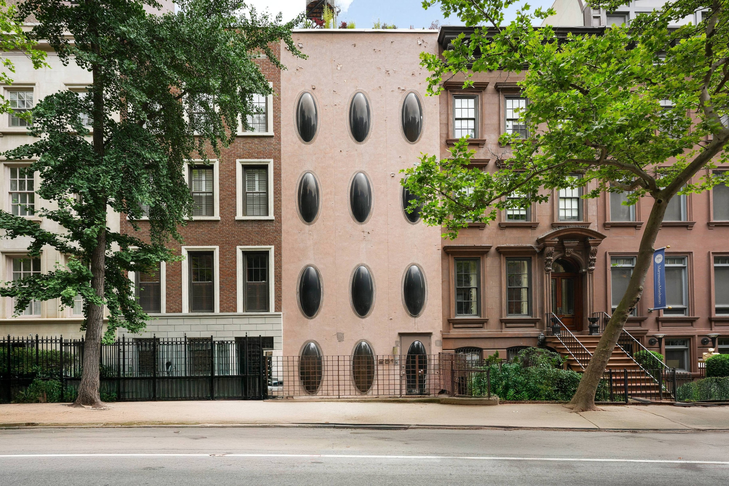 Bubble House: Futuristična hiša v središču New Yorka, ki zdaj išče novega lastnika
