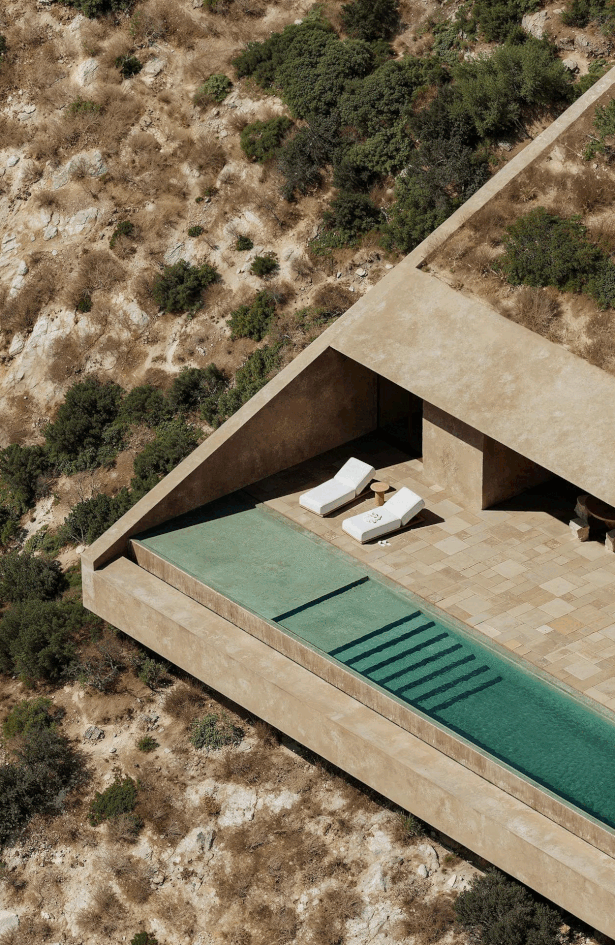 Signature Villa: Arhitekturni biser s pogledom na Albanski zaliv