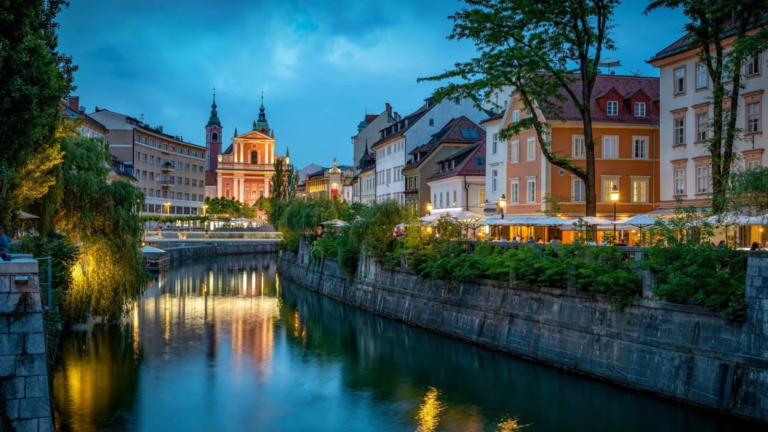 noči v stari ljubljani