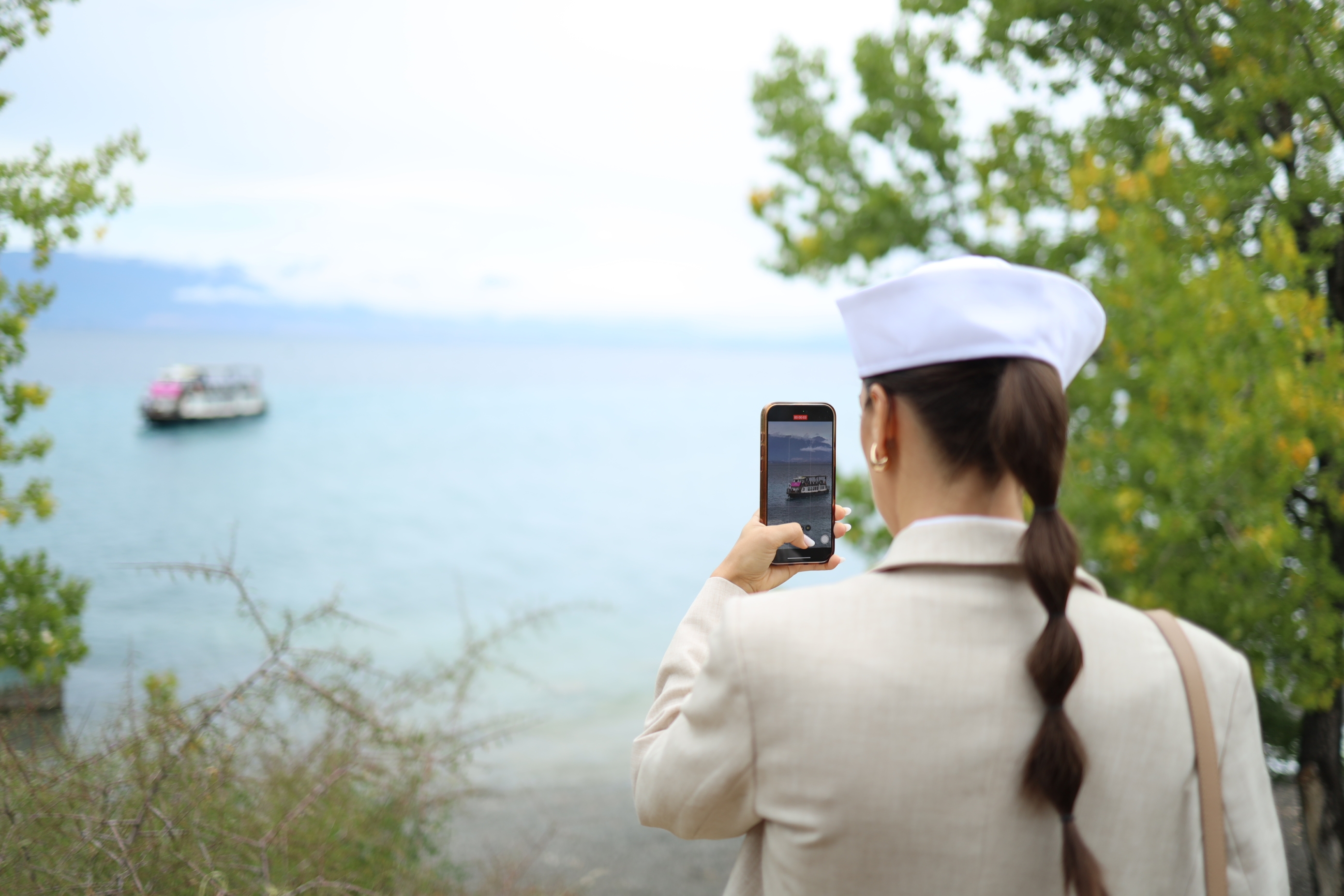 essence in Catrice pearl hunt ohrid press trip