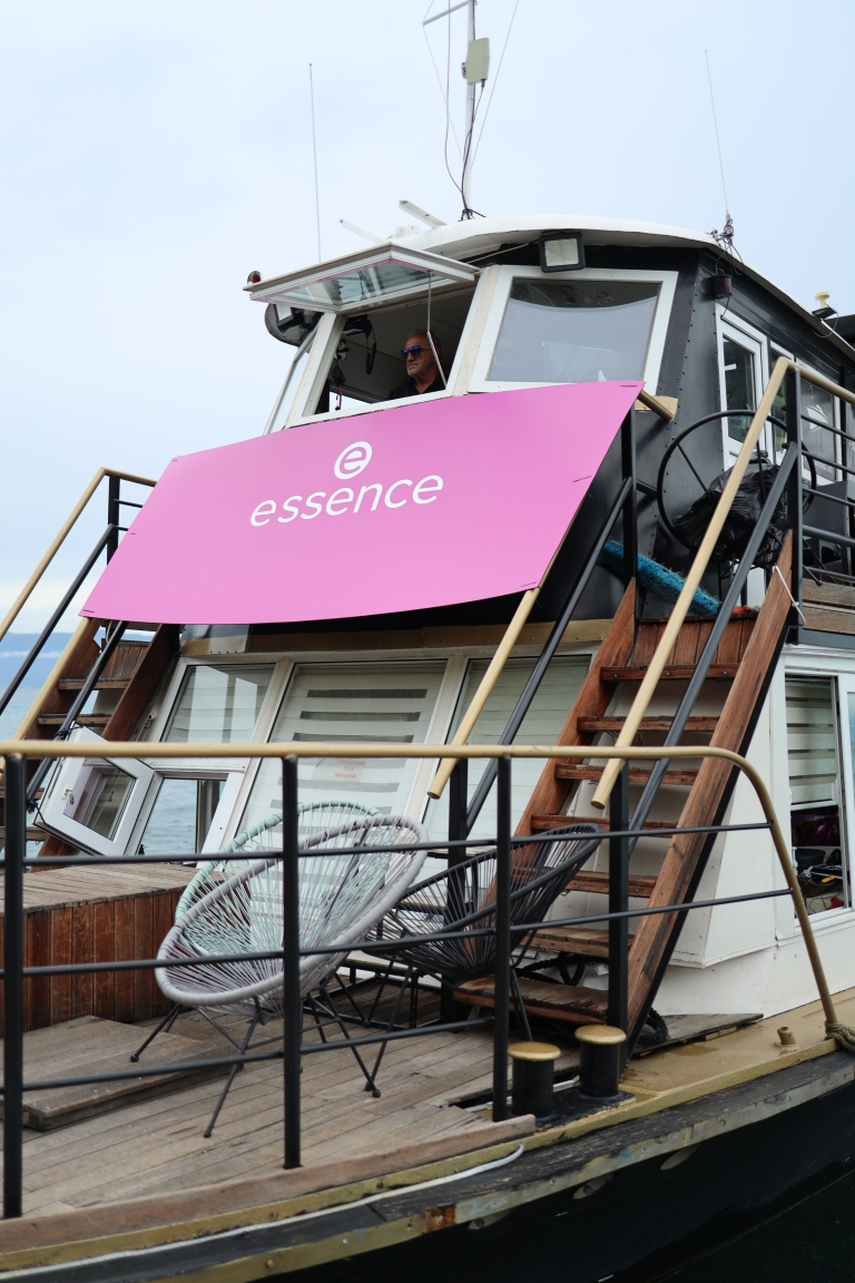essence in Catrice pearl hunt ohrid press trip