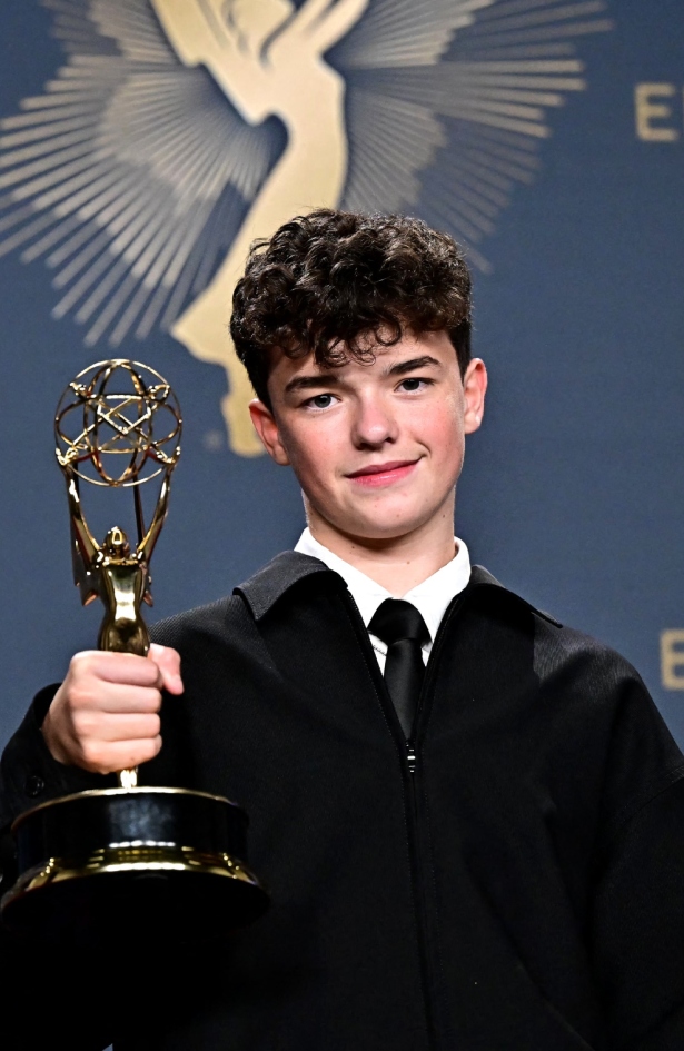 Večer presenečenj in podrtih rekordov: To so vsi dobitniki nagrad emmy