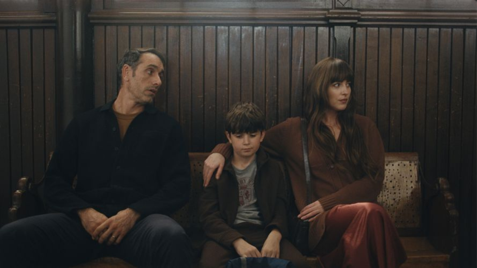 Najbolj zabavno filmsko presenečenje letošnje jeseni zdaj tudi v domačih kino dvoranah
