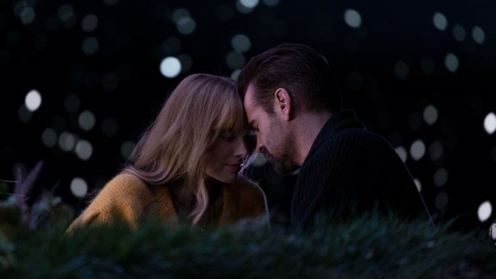 Jesenska filmska poslastica: Margot Robbie in Colin Farrell prvič skupaj na velikem platnu tudi v domačih kino dvoranah