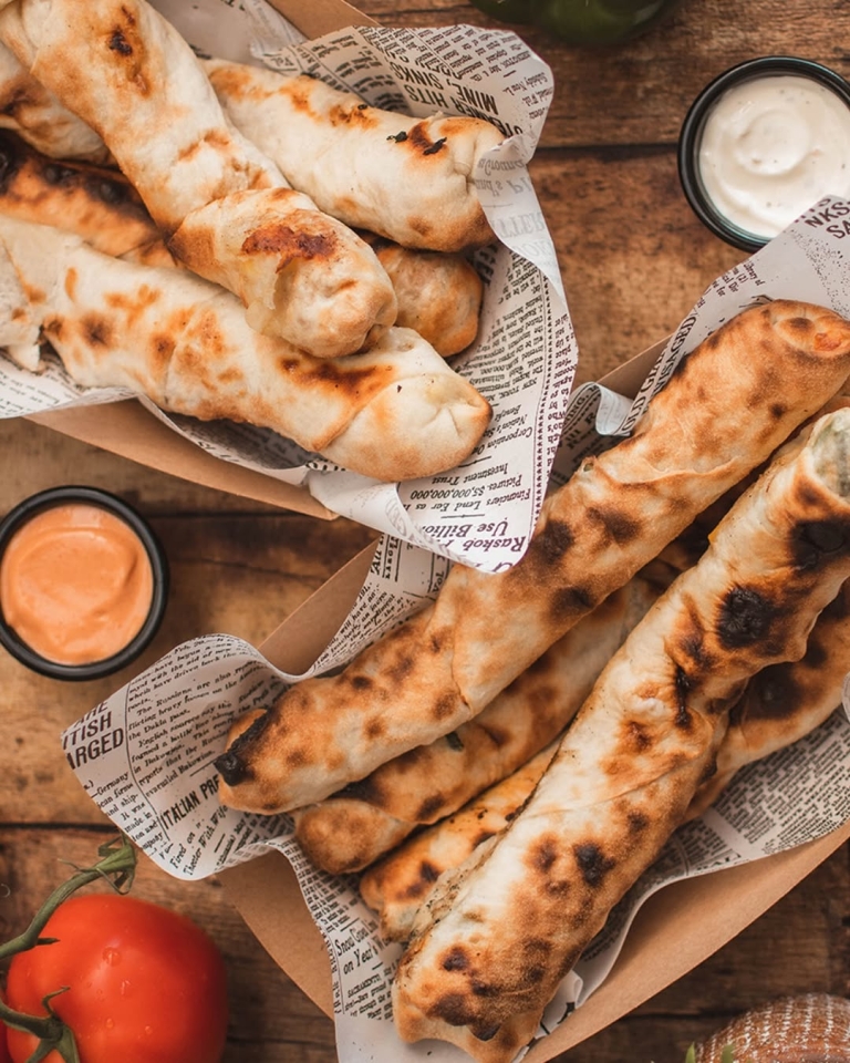 Maribor za “foodije”: gastro kotički, ki osvajajo s picami, burgerji in azijskimi okusi