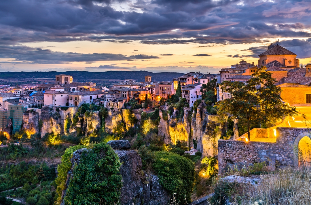 Cuenca_Leonid-Andronov_iStock-1326521870