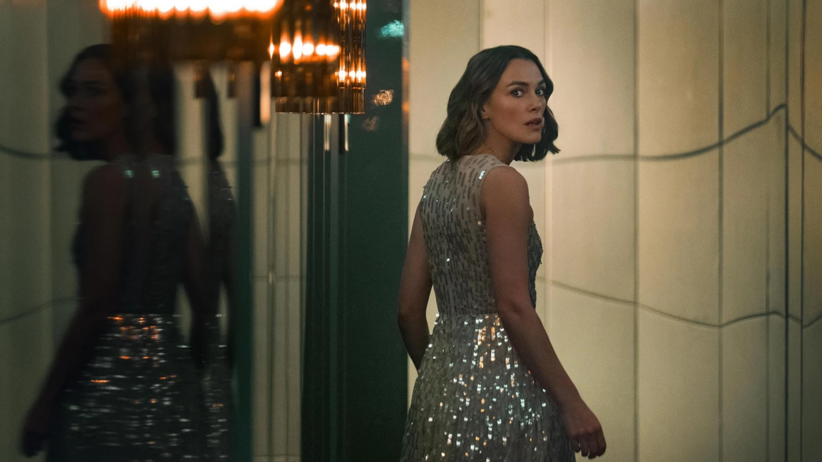 Kaj gledamo oktobra? 7 premier na Netflixu, ki jih ne smete spregledati