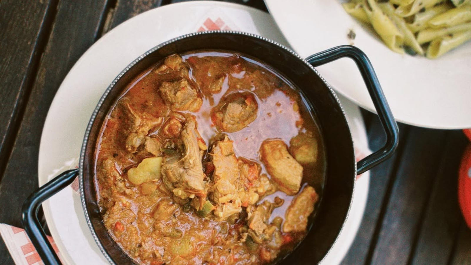 Uživajte življenje z veliko žlico: V Ljubljani prihaja kulinarični dogodek, posvečen jedem na žlico