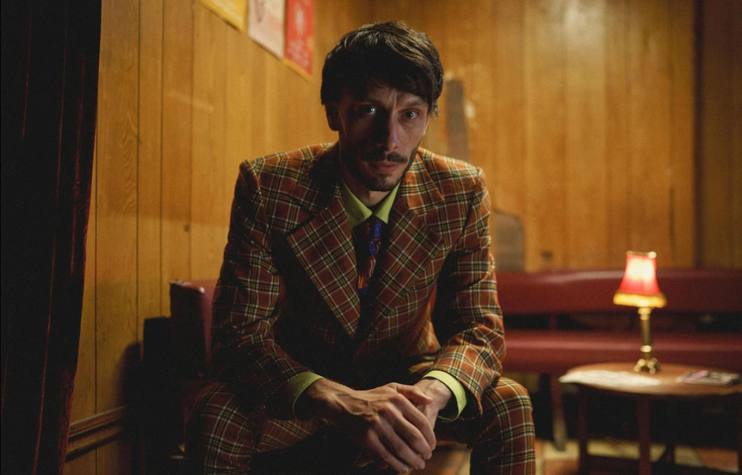 Richard Gadd po uspehu serije Baby Reindeer razkriva svoj nov, temačnejši projekt za HBO